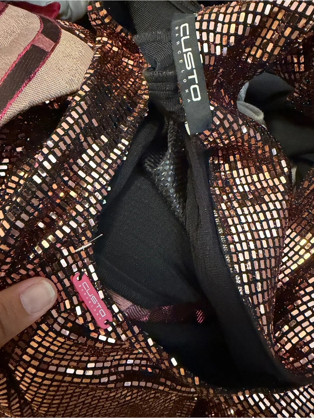 Stunning custo Barcelona patchwork Sequin dress in rose gold and Pink size 6 nwt